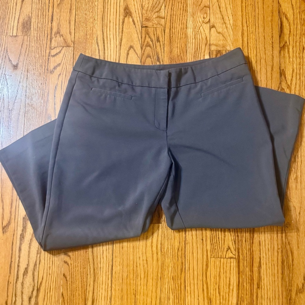 Apt. 9 Charcoal Capri Pants Size 10